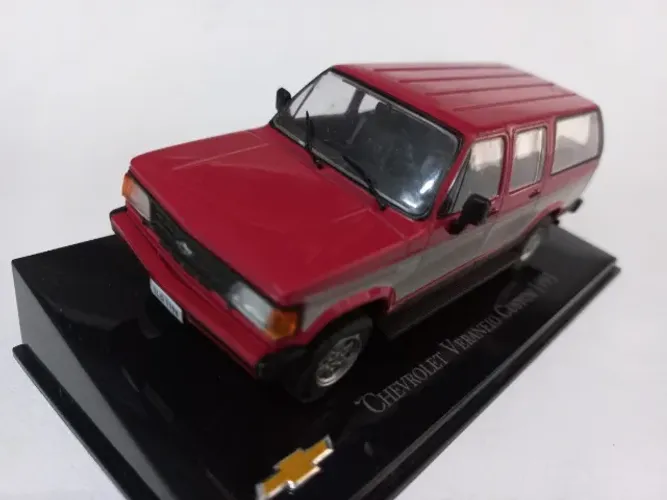 MINIATURA EM METAL - GM VERANEIO CUSTON 1993   