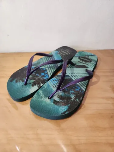 Havaianas verde roxo 39/40