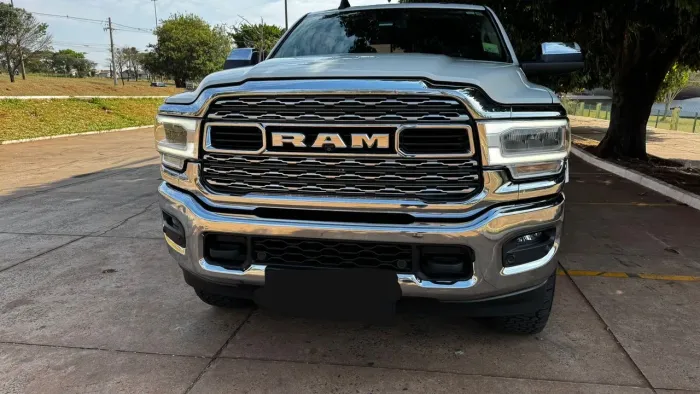 RAM LARAMIE 2500 21/21 DIESEL 