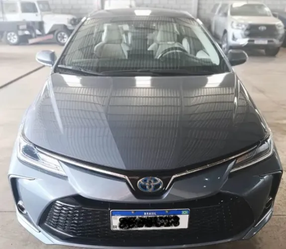 Corolla Altis premiun hibrid ano 2024