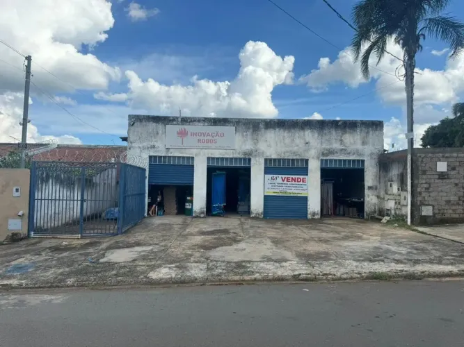 Urgente Imóvel comercial/galpão  próximo ao terminal da vila brasilia