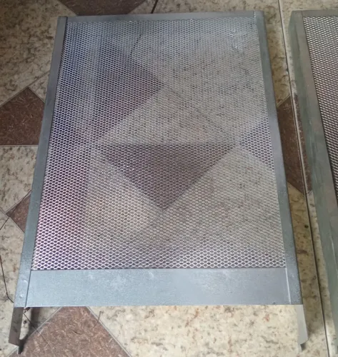 Grade de Ventilação rack pinball Taito 