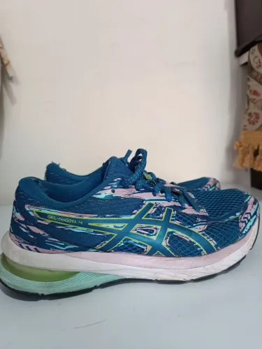 Tênis Asics Gel-Nagoya 4 - Azul e Rosa