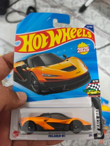 Hot Wheels McLaren WI
