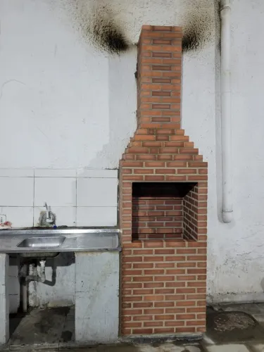 Churrasqueira de alvenaria