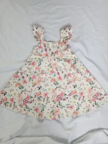 Vestido social menina