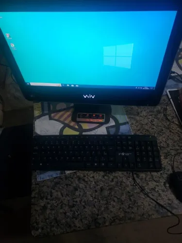Monitor com Computador