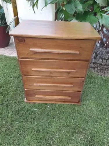 Comoda 4 gavetas madeira de Pinus 