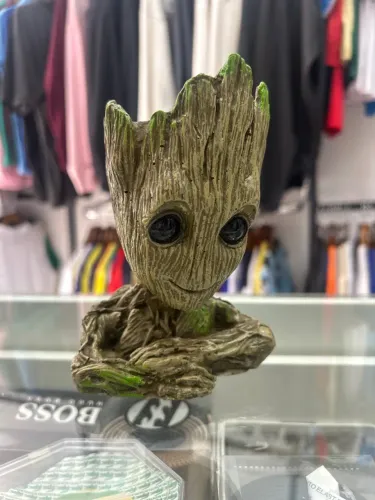 Baby Groot - Action Figure Colecionável