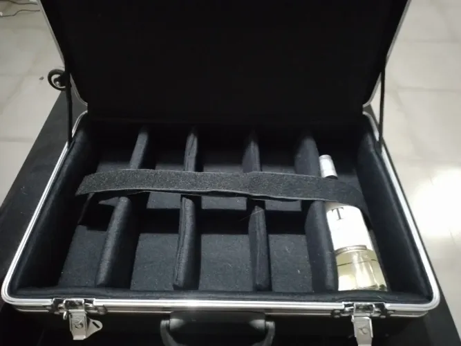Kit Maleta mala  para transportar vinhos e garrafas 