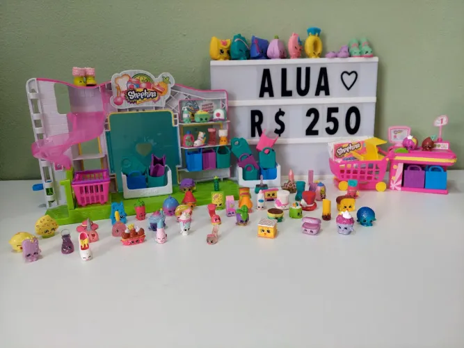 ALua Brinquedo Shopkins Linda Lojinha com várias miniaturas