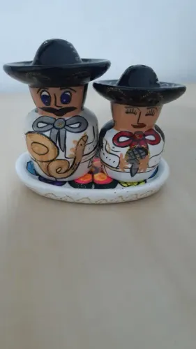 Saleiro e paliteiro