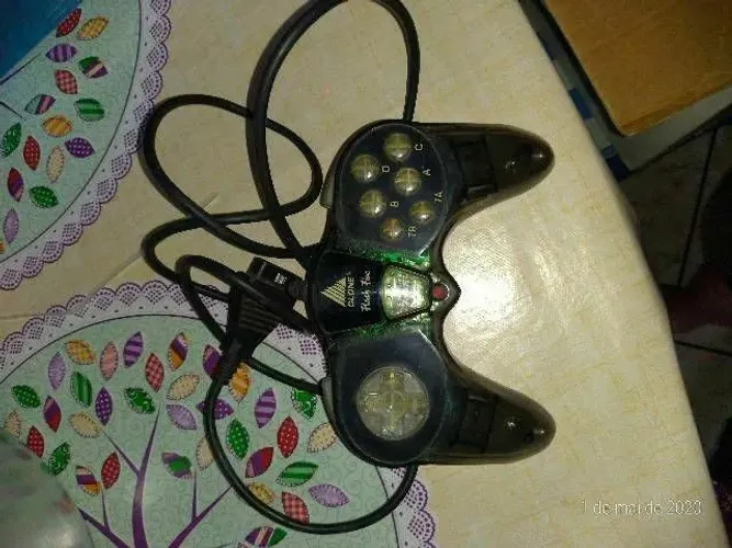 Controle para jogar game em computador 