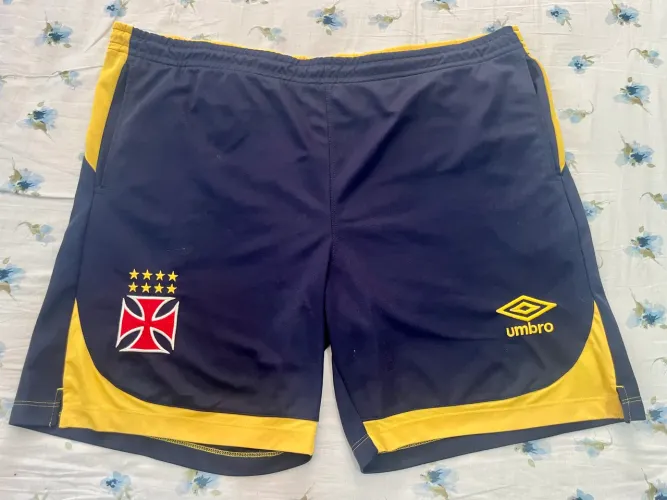Calção do Vasco Umbro com bolsos laterais 