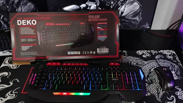 Teclado Gamer Deko RL-K20 com Iluminação RGB