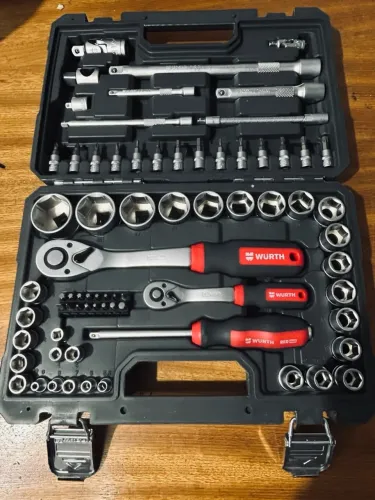 Jogo de Soquetes Redstripe 1/2" e 1/4" com 72 peças da Würth