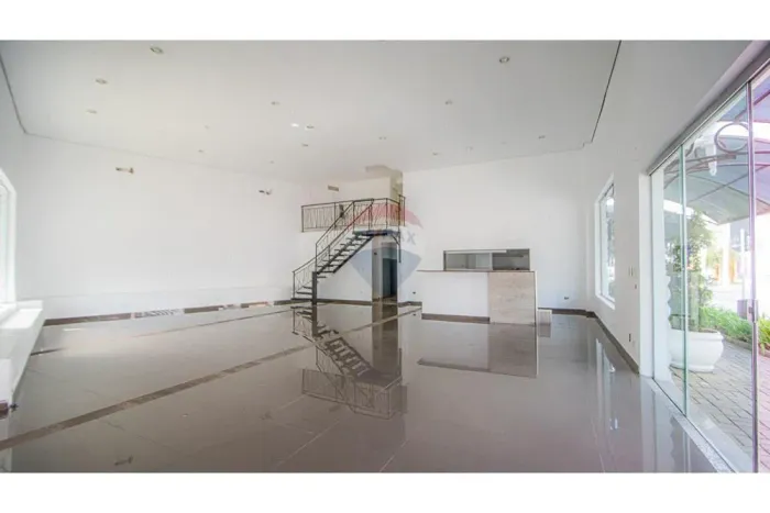 Shopping Royal Center, Loja com 119,74 m², Juvevê, Curitiba