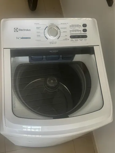 Máquina de lavar Electrolux 14 KG