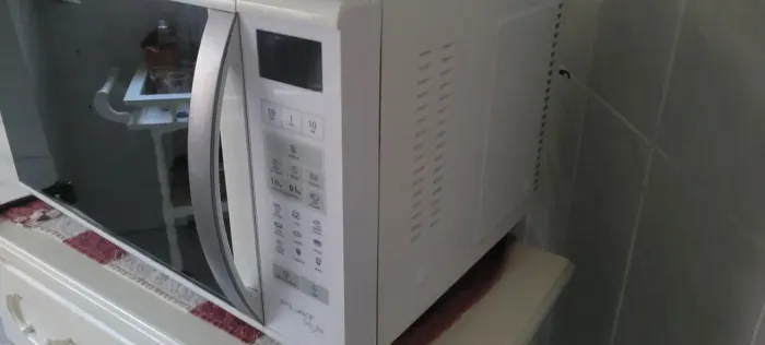 Microondas Panasonic flat style
