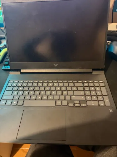 Notebook HP Victus 16 - RTX 4060 i7-13700H - Com defeito