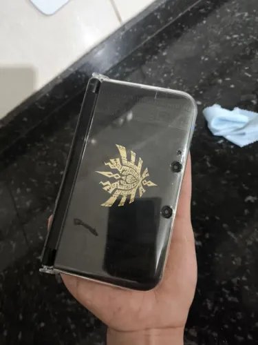 3ds Xl versão Monsters Hunter