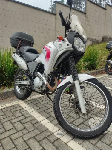 Tenere 250