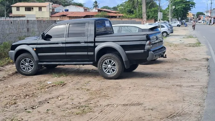 Mitsubishi L200 Outdoor GLS 2.5 4X4 CD TDI Diesel 2008