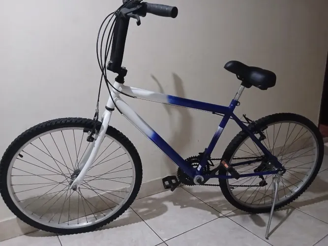 Bicicleta aro 26 18 Marchas