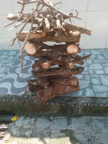 Temos FOGUEIRAS pra festas juninas apartir 50 reis reserve ja a sua ! Zap *