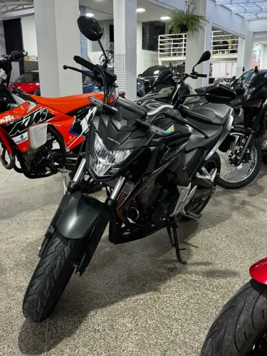 Honda Cb300F Twister 2023 