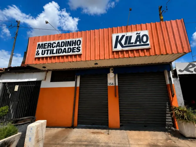 Aluga - se ponto comercial no jardim das rosas Jaboticabal