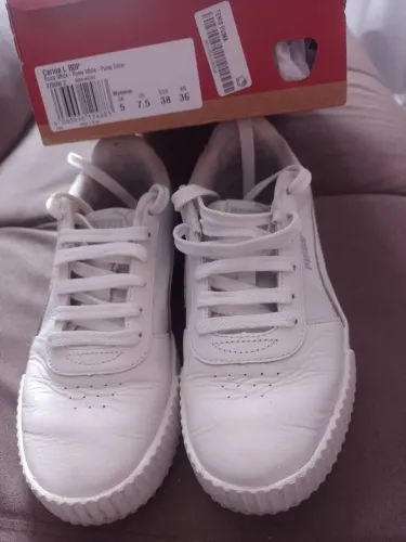 Tênis Puma Carina L