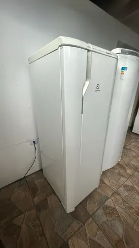 Geladeira Electrolux - Froos Free