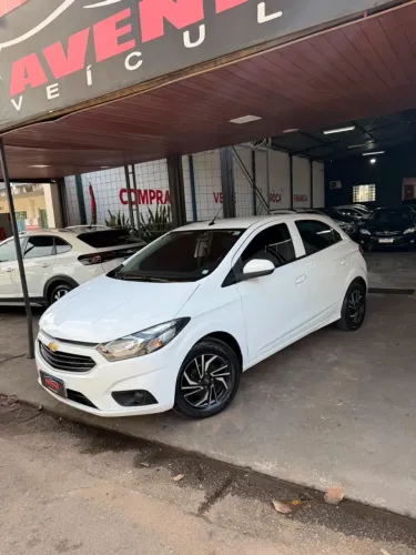 Chevrolet Onix Hatch LT 1.0 8V Flex Mec. 4P 2019