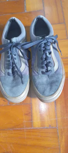 Tenis vans old skool feminino azul acizentado e branco