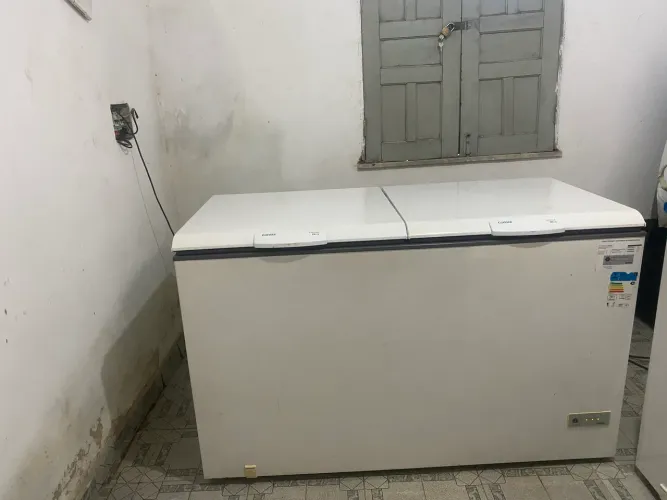 Freezer pra vender com apenas 1 ano de uso