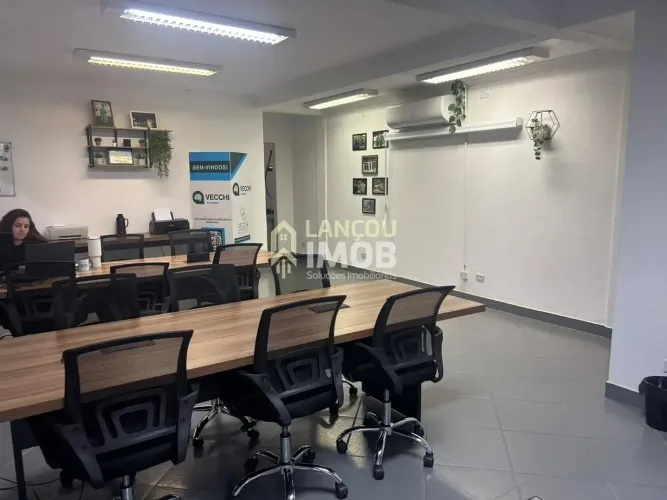 Ponto à venda, Poste, Jundiaí, SP