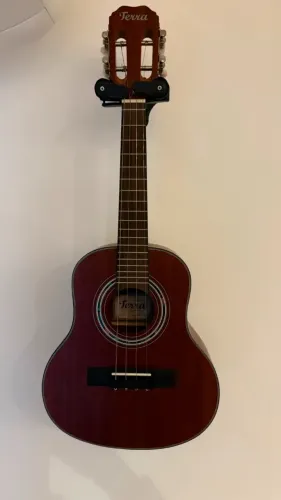 Cavaquinho Terra Novo Nunca usado