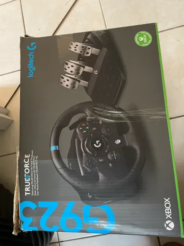Volante e pedal gamer G923 logitech