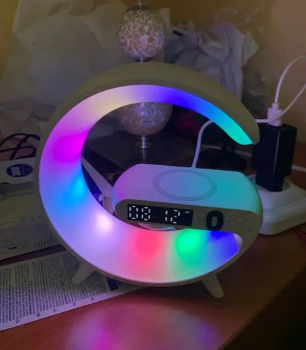 Caixa de som speaker G63 luminária, carregamento indução