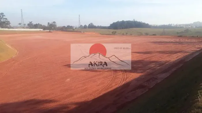 Vendo área industrial 76.000 m² na Água Chata!!