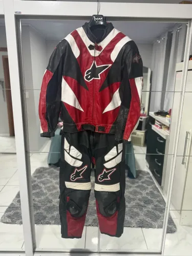Vendo macacão alpinestars