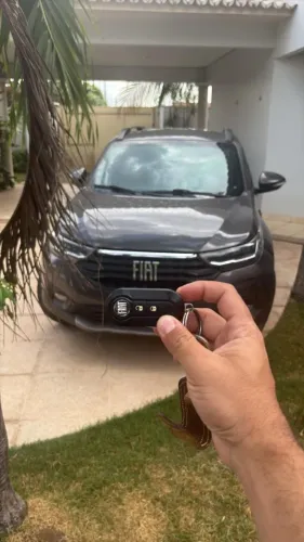 Fiat Strada Volcano 1.3 Flex 8V CD Aut. 2023
