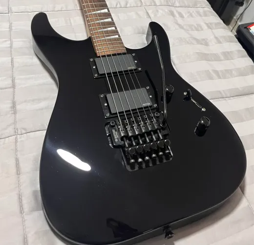 Jackson Japonesa DX10D - GOTOH e EMG