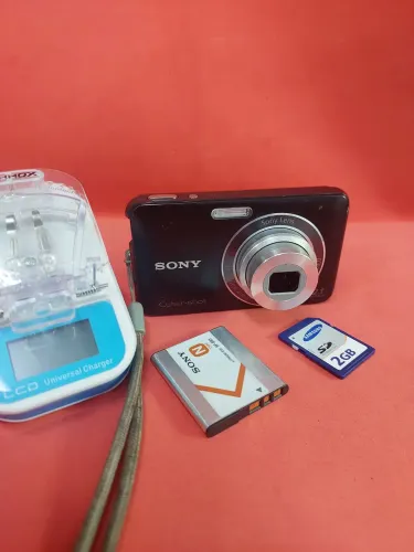 Câmera Sony Cyber-Shot W310 funcionando perfeitamente