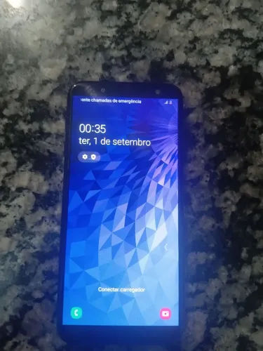 Samsung j6