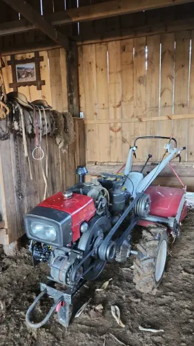 Microtrator com Rotativa