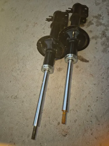 2 amortecedores etios 2013