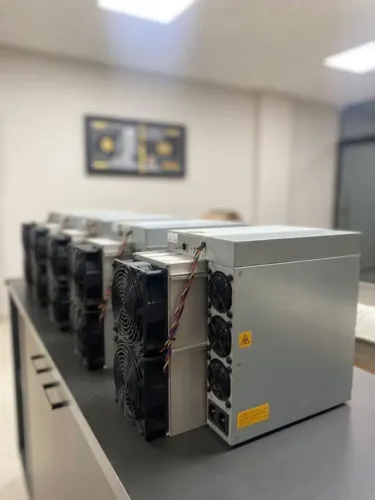 2 mineradoras S19 95 Antminer Semi nova