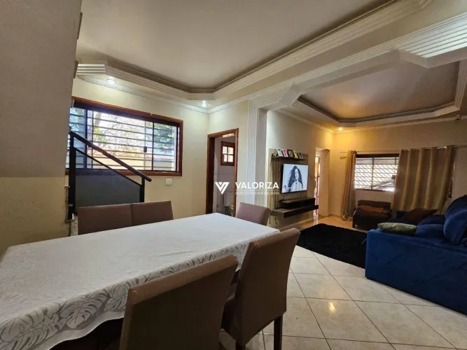 Casa com 4 quartos à venda, 237 m² por R$ 770.000 - Vila Hortência - Sorocaba/SP